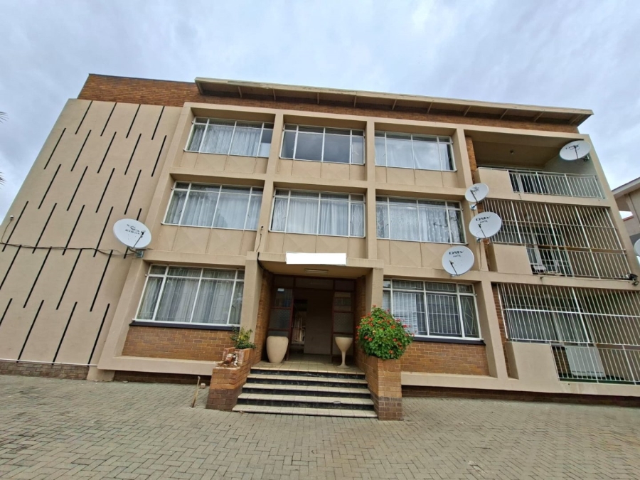 3 Bedroom Property for Sale in Bloemfontein Free State